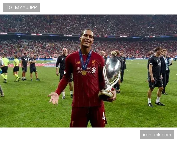 范戴克巅峰再现：重返赛场闪耀领袖光芒