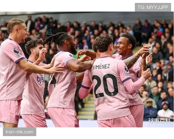 英超特夫摩尔球场见证传奇崛起，球队强势延续争冠势头